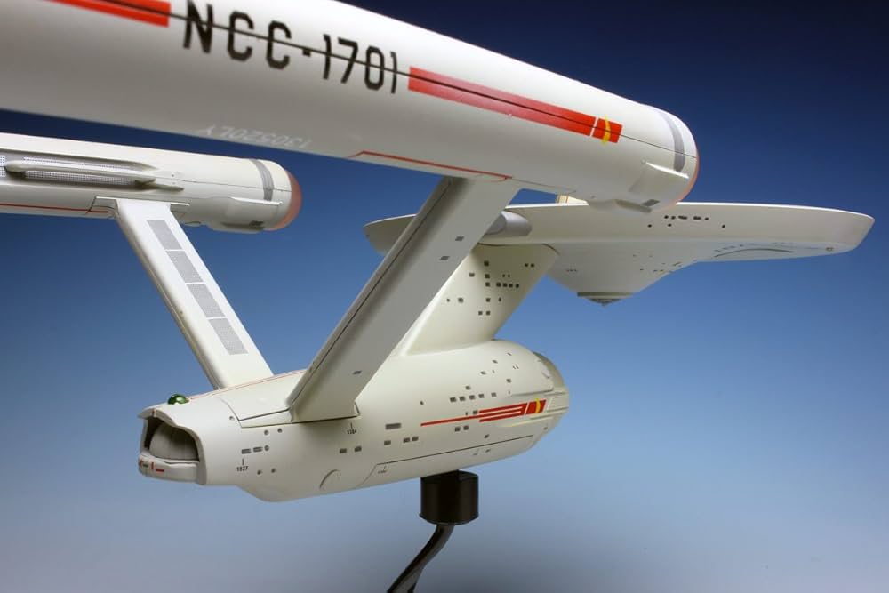 Buy Star Trek: U.S.S. Enterprise NCC-1701 High Definition